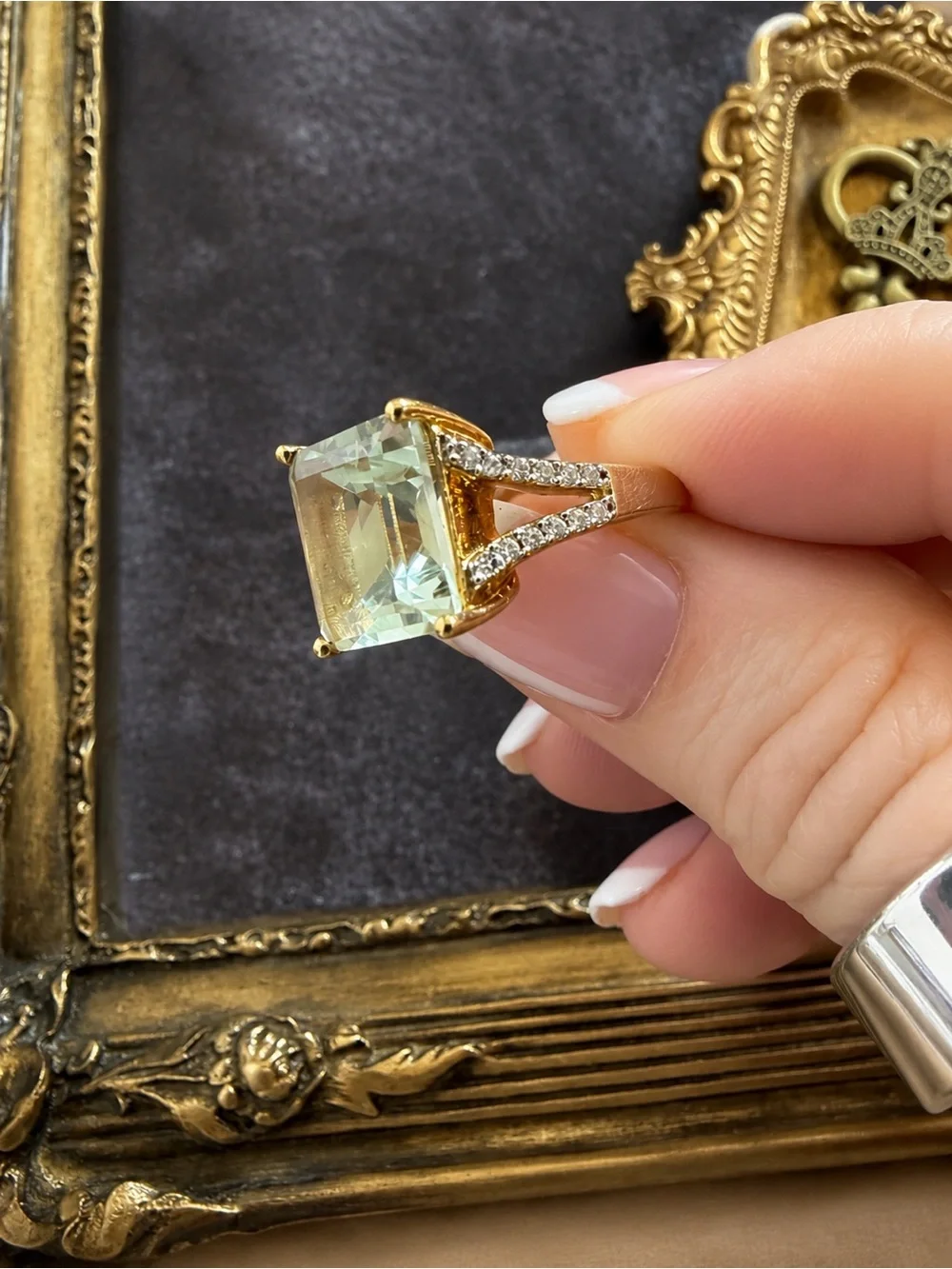 SONI • Green Amethyst Emerald-Cut Ring Crystal Accent